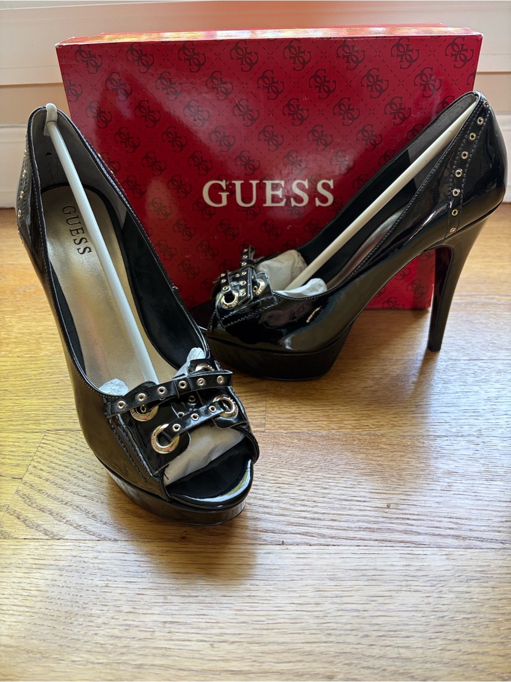 GUESS Black Patent Leather Peep-Toe Platform Heels with Buckle Detail